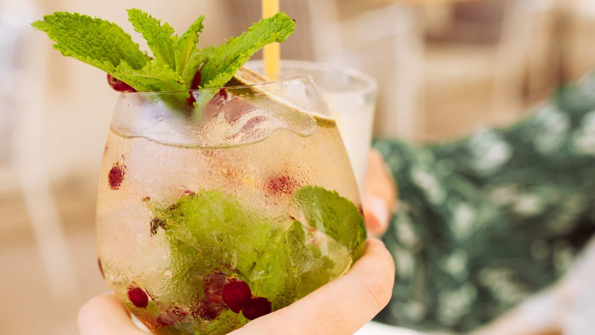 Summer-cocktail-Columbus-Monte-Carlo