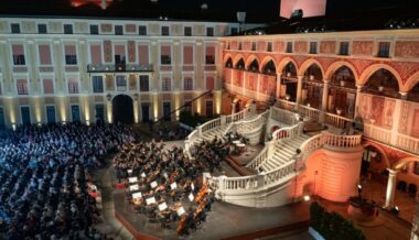 palais-princier-monaco-orchestre-concert